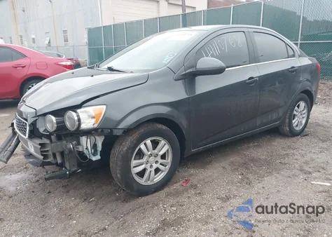 2015 Chevrolet Sonic Lt Auto z USA, uszkodzony, nr VIN 1G1JC5SH9F4114410